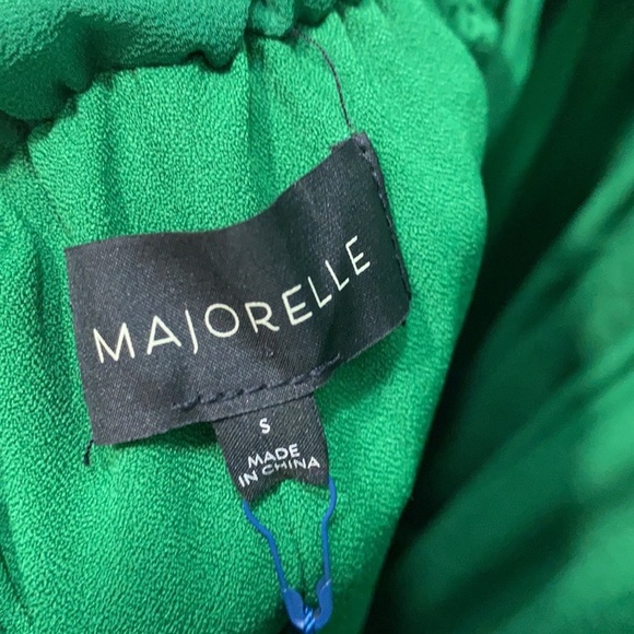 Majorelle revolve Symphony Gown in Green - Picture 10 of 16